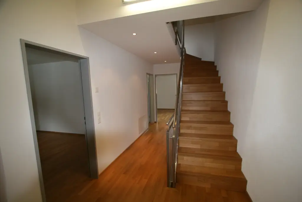 Wohnen wie im Einfamilienhaus  mit Gartensitzplatz