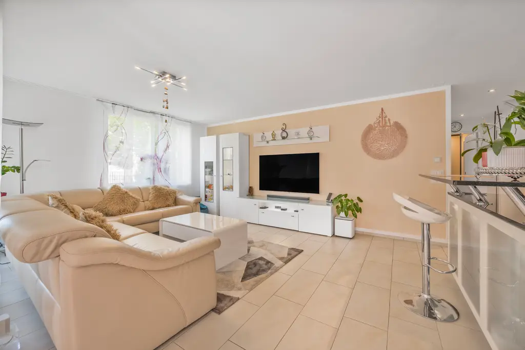 Wunderschöne 4.5 Zimmer Wohnung zum Verkauf in Oberuzwil
