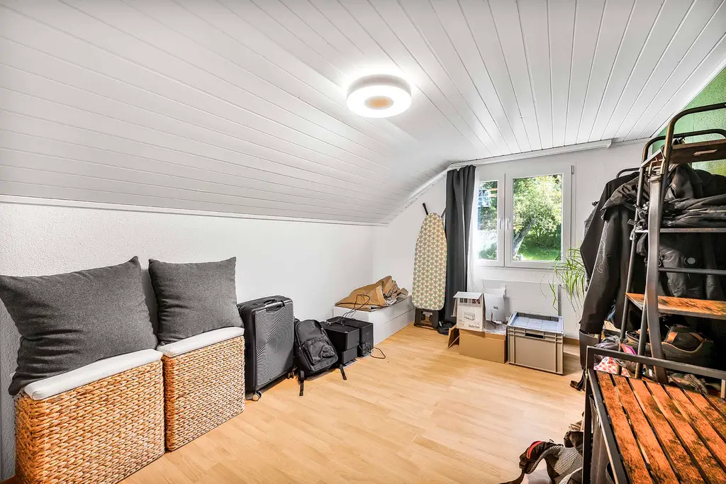 Charmantes Maisonette in Neu St. Johann SG zu verkaufen