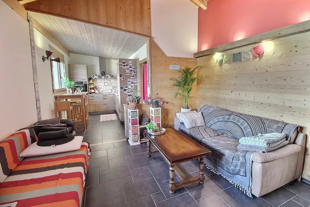 Magnifique maison avec panorama exceptionnel sur les montagnes