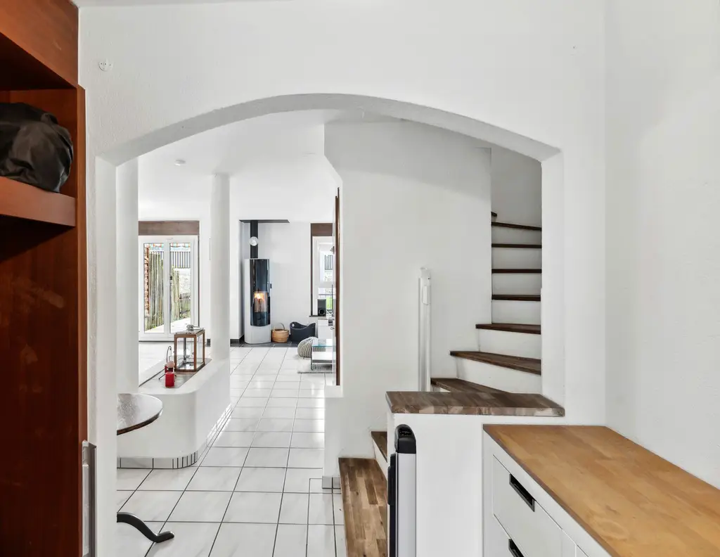 Villa contigue de 5,5 pièces, dans un quartier prisé de Matran &#8211; à vendre