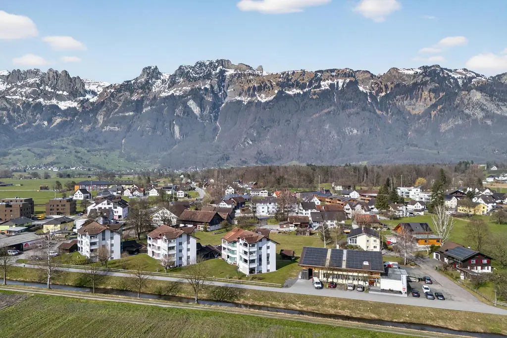 4.5 Zimmer ETW an unverbaubarer Lage mit herrlicher Berg- und Weitsicht