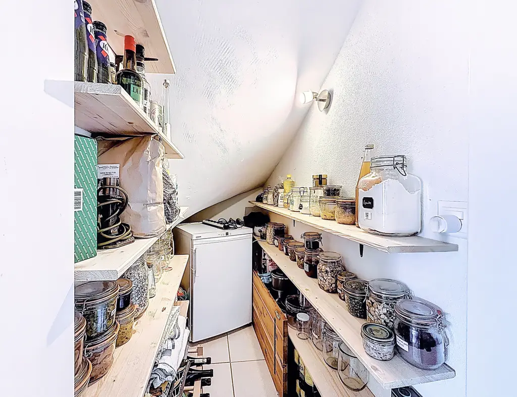 Belfaux – Duplex 4,5 pces, 120 m², balcon couvert 18 m² sud-ouest, CECB B  Accroche