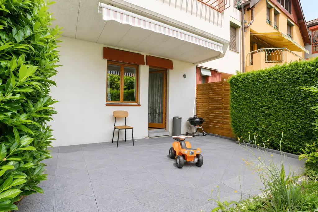 Appartement de 3.5 pièces : Un esprit de village aux portes du centre ville