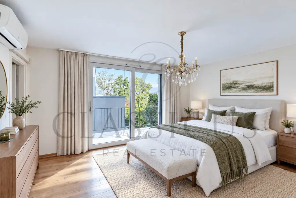 Maison contemporaine avec piscine et rooftop jacuzzi vue lac