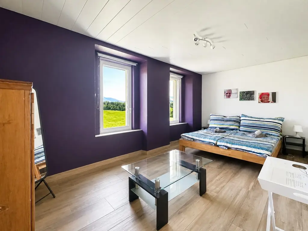 Bien rare et élégant, offrant un cadre idéal pour une famille ou une activité B&amp;B, avec vue spectaculaire