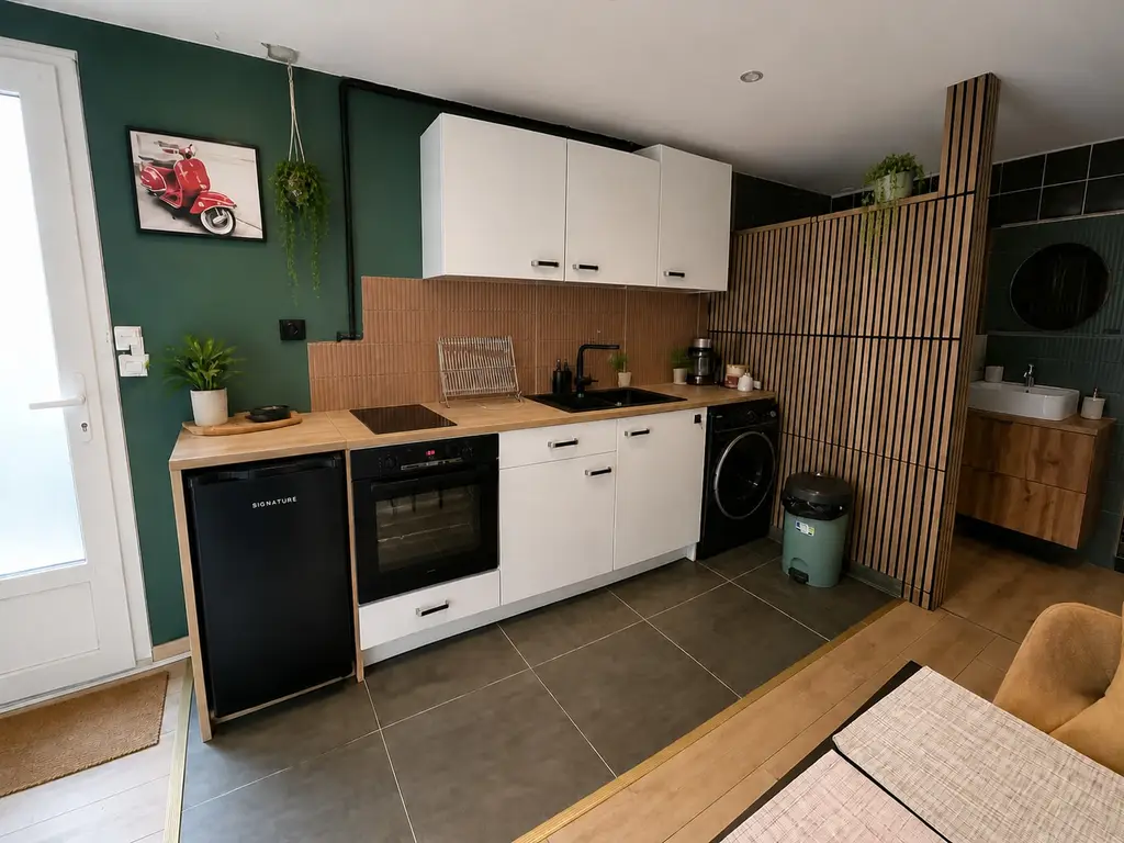 Maison indépendante de caractère avec jardin, studio et potentiel locatif