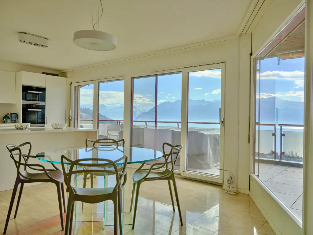 Duplex Vue Imprenable sur le lac au calme