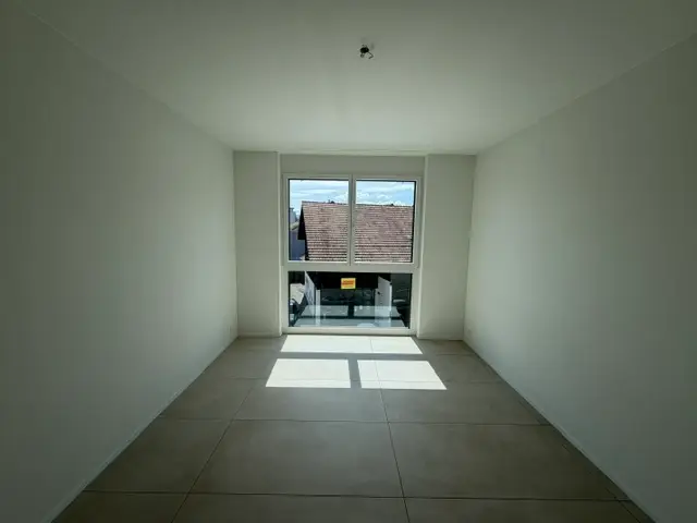 Moderne, neuwertige 4.5-Zimmer Wohnung zur Miete in Therwil