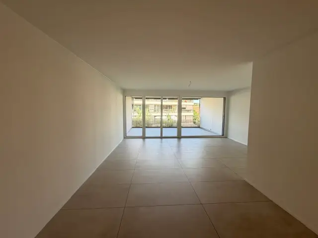 Moderne, neuwertige 4.5-Zimmer Wohnung zur Miete in Therwil