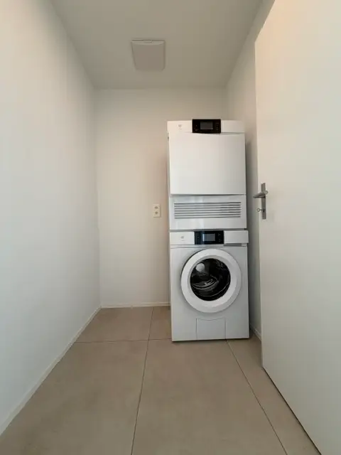 Moderne, neuwertige 4.5-Zimmer Wohnung zur Miete in Therwil