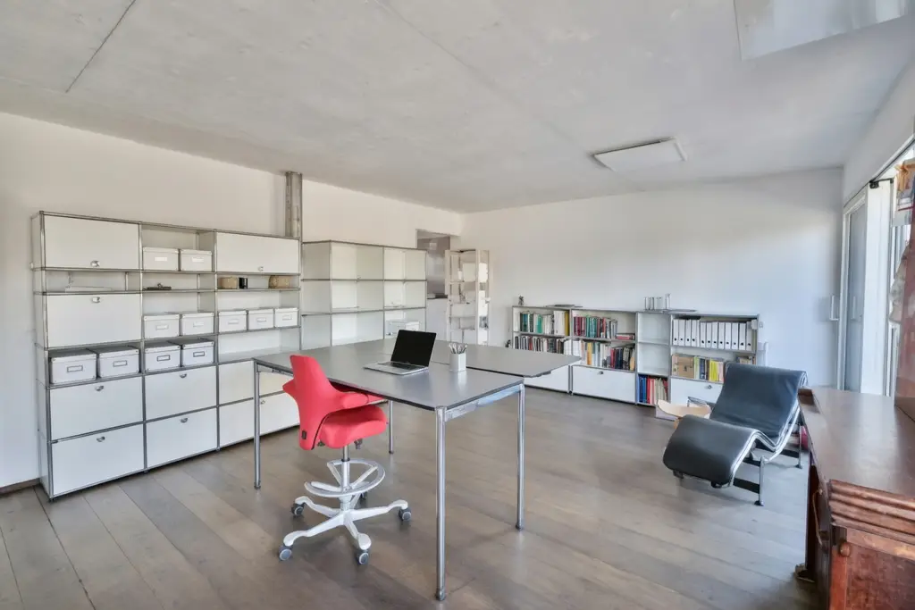 Tres Belle Town House contemporaine avec un merveilleux jardin japonais