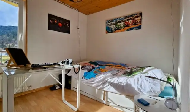 Authentique maison villageoise, Charme et volumes à Boveresse