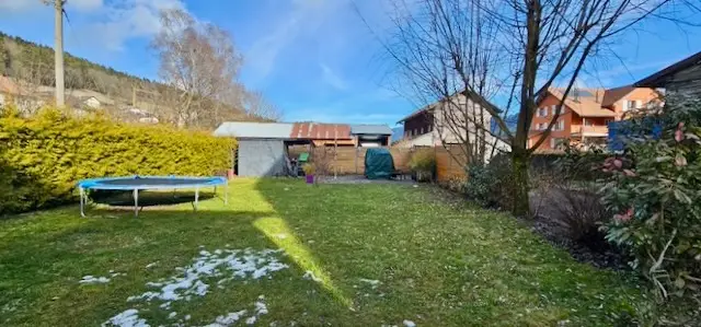 Authentique maison villageoise, Charme et volumes à Boveresse