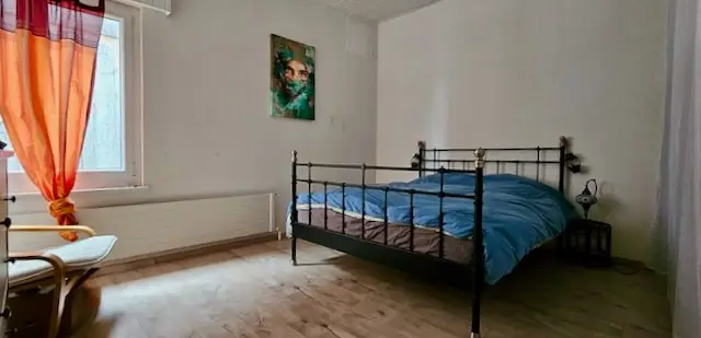 Authentique maison villageoise, Charme et volumes à Boveresse