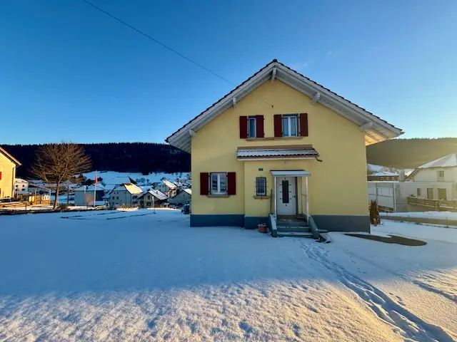 Charmante villa individuelle de 5,5 pièces, avec jardin et garage