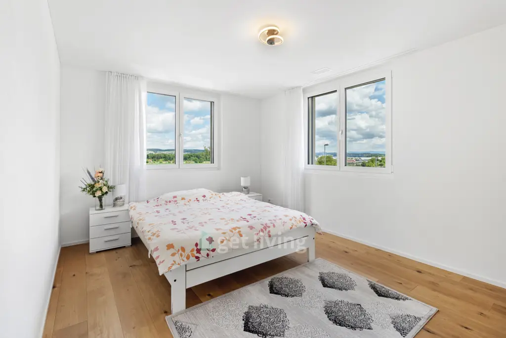EXKLUSIVE DOPPELHAUSHÄLFTE MIT 151m2 GARTEN, ELTERNSUITE UND HOCHWERTIGEEM AUSBAU – BAUJAHR 2020