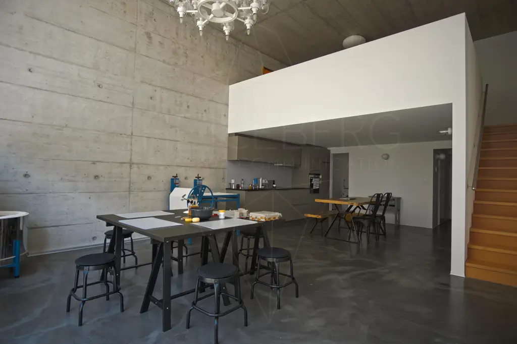 A deux pas du Lac, loft en duplex dans la cité Suchard
