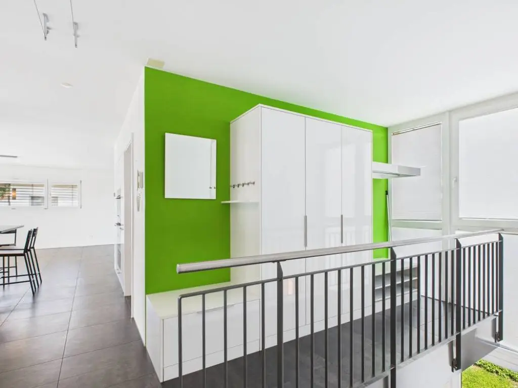 Geräumige Wohnung mit Cheminée und grosser Terrasse