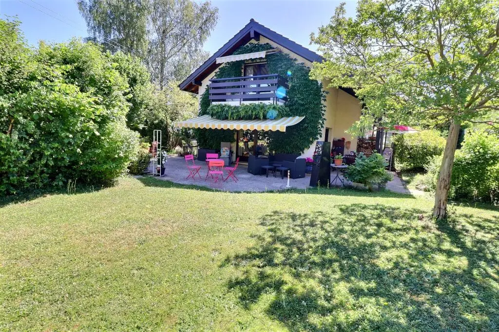 Maison de Charme en Viager Occupé – Opportunité Rare à Veyrier