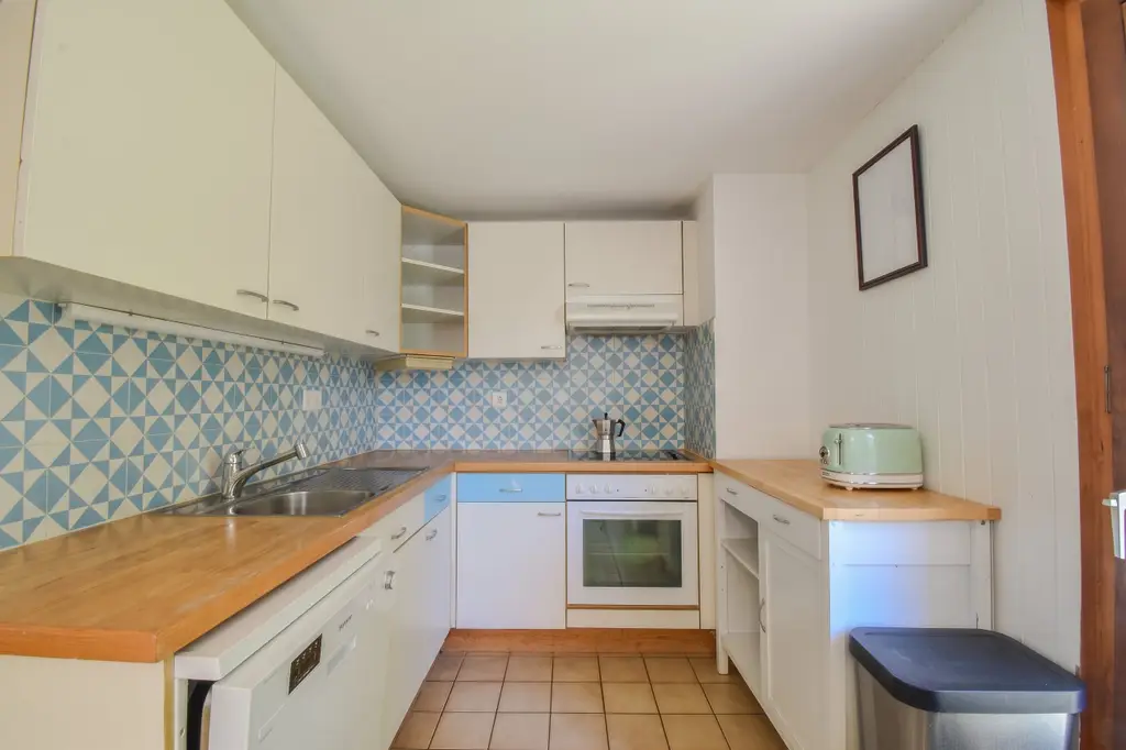 Chalet familial avec vue sur les Dents-du-Midi  Résidence secondaire autorisée – Vente aux étrangers possible