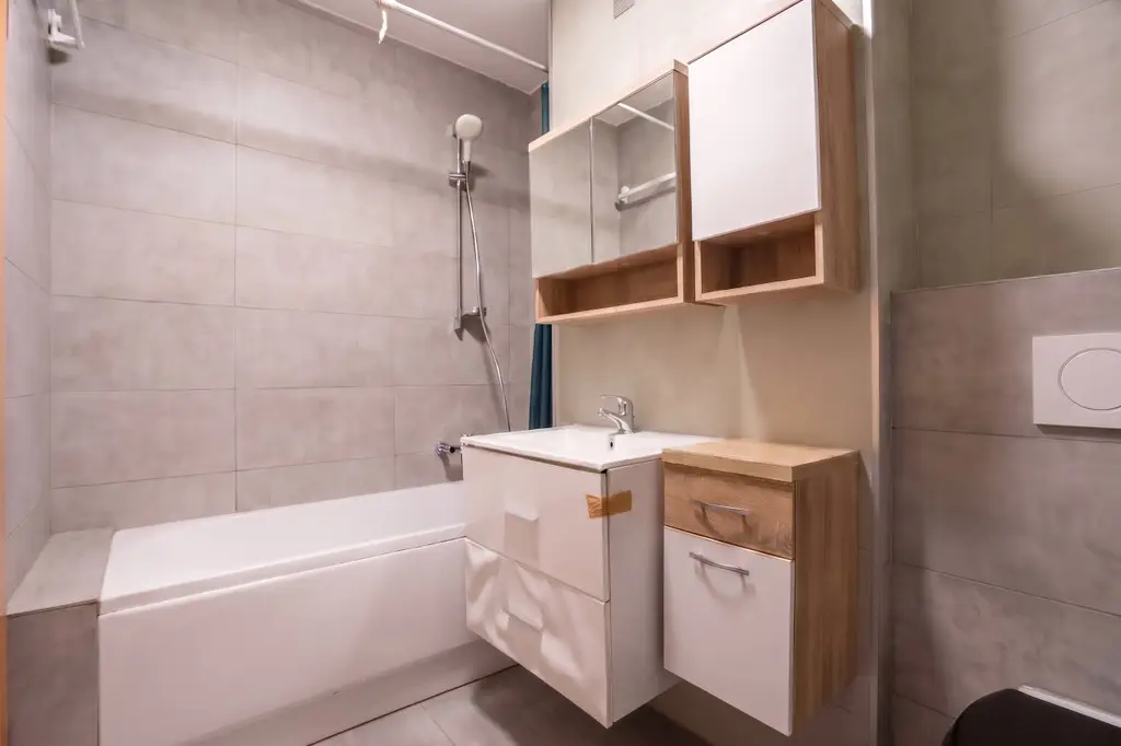 Appartement de 3.5 pièces : Un esprit de village aux portes du centre ville