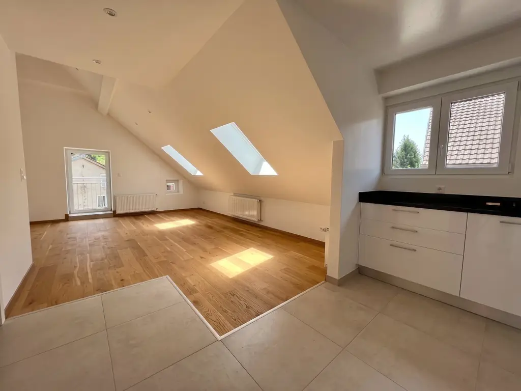 Appartement D – 2,5 pièces avec balcon et mezzanine, à Couvet