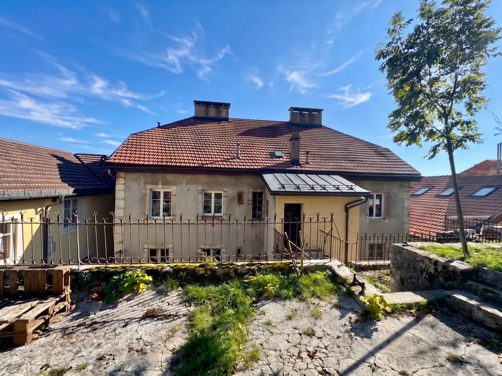 En exclusivité – Immeuble mixte au cœur des Ponts-de-Martel