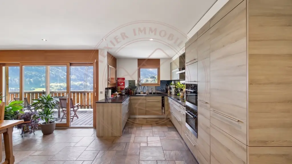 Magnifique duplex de 7,5 pièces au dernier étage avec vue sur les Dents du Midi