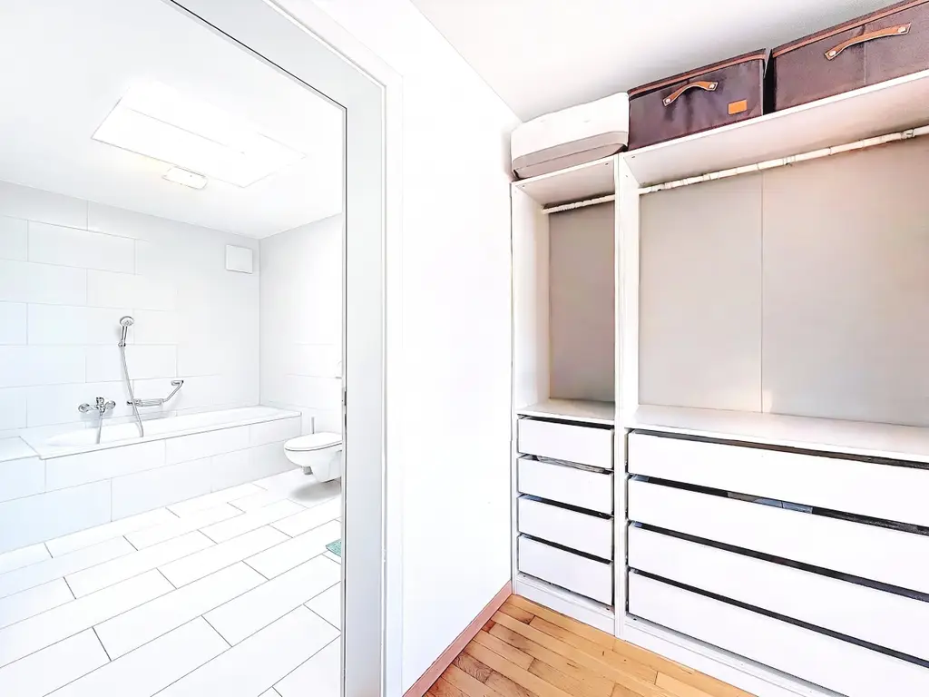 Duplex lumineux de 4,5 pièces, avec balcon plein sud et vue dégagée – belle opportunité à Belfaux