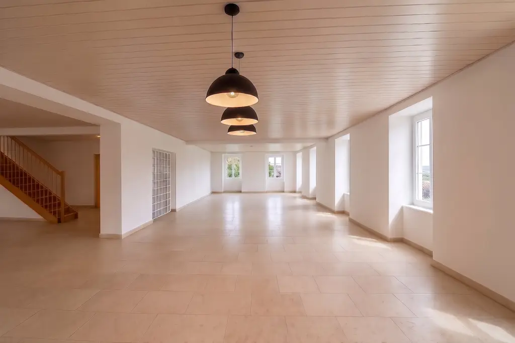 EINZIGARTIG: 8,5-Zimmer-Haus mit Terrasse und Blick auf die Landschaft