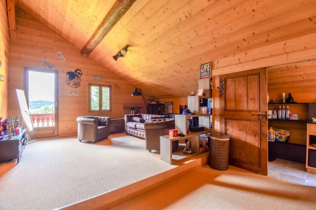 Authentique chalet de caractère  – Vente en résidence secondaire