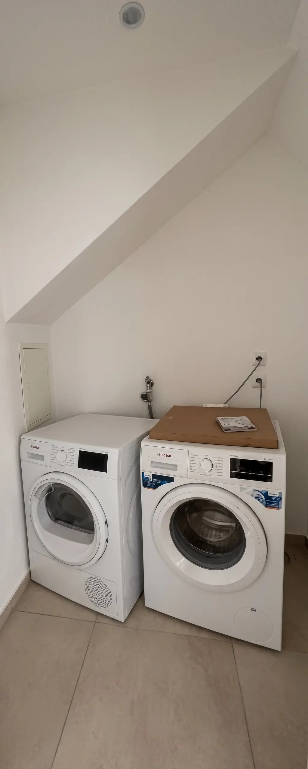 Appartement B – 2,5 pièces, avec balcon – Cadre agréable à Couvet