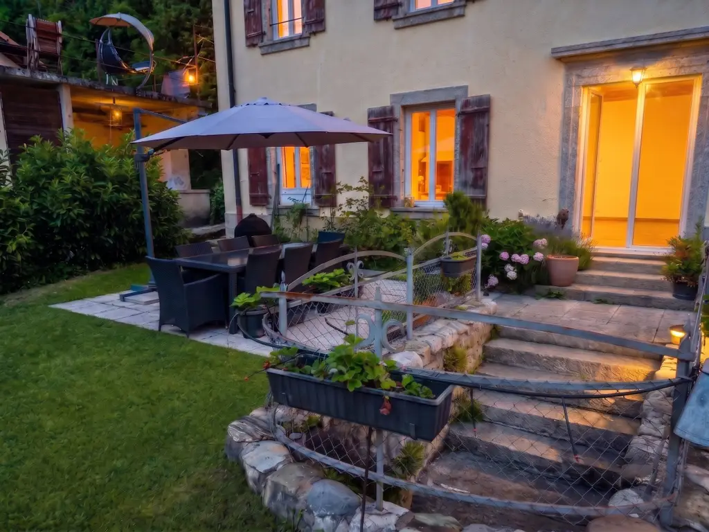Duplex de caractère avec jardin privatif de 760 m² dans un environnement privilégié
