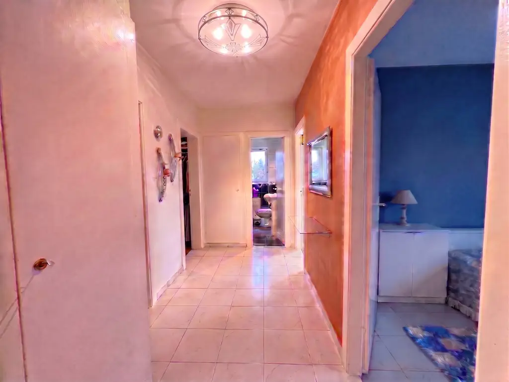 Appartement 3,5 pièces, au 2ème étage, avec balcon