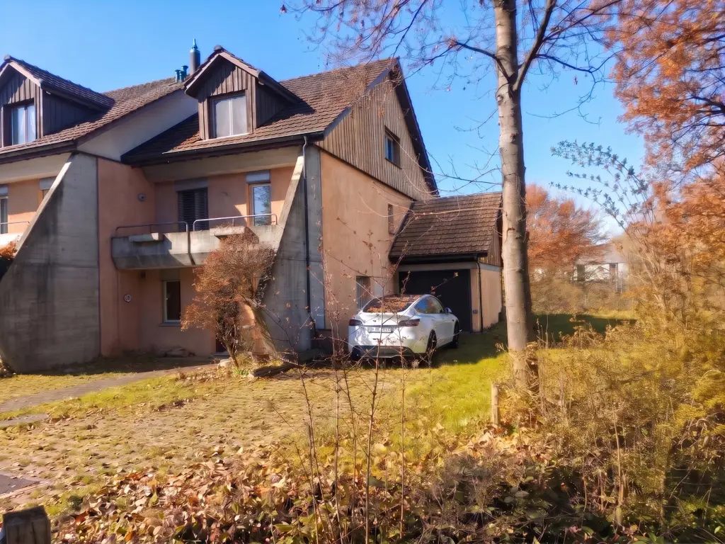 NEUER PREIS: Grosszügiges Reiheneckhaus mit 534m² Garten an Top-Familienlage