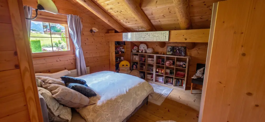 Authentique chalet de 1850 – Charme, espace et tradition