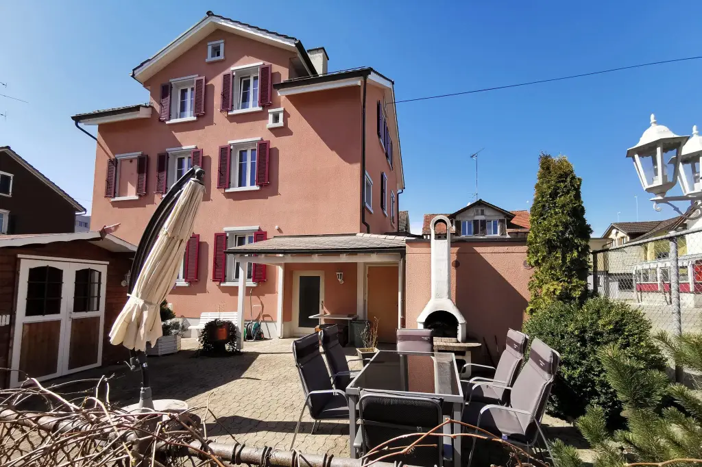 Wohnhaus mit vielfältigen Möglichkeiten in TOP-Zustand