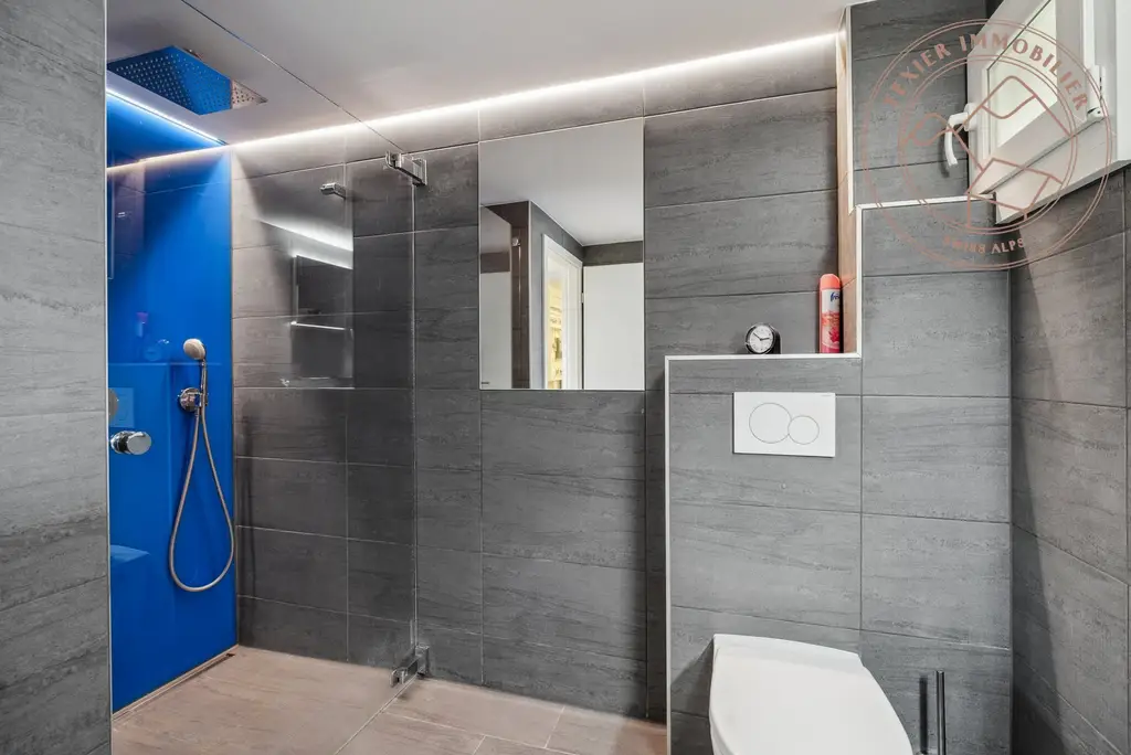 Superbe chalet entièrement rénové à vendre aux Giettes