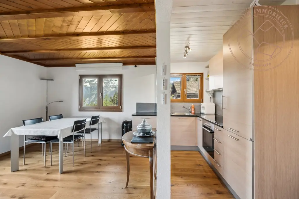 Superbe chalet entièrement rénové à vendre aux Giettes