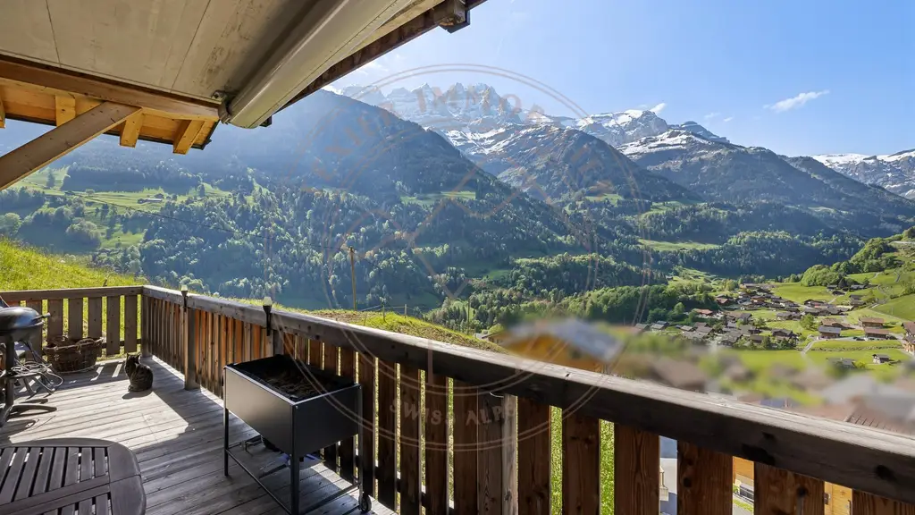 Magnifique duplex de 7,5 pièces au dernier étage avec vue sur les Dents du Midi