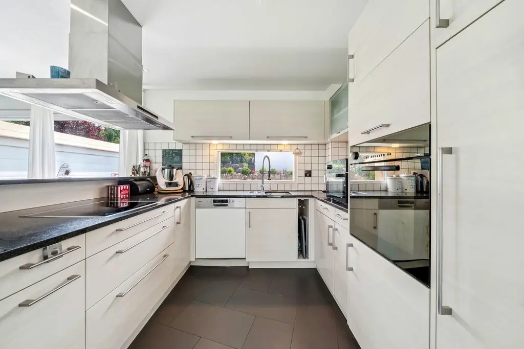 Maison individuelle de 5,5 pièces moderne et lumineuse, en bordure de zone verte  &#8211; à Lentigny