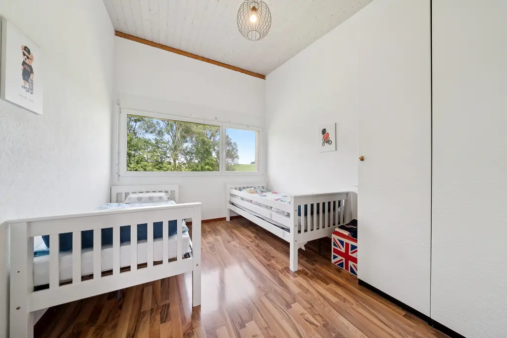 Maison individuelle de 5,5 pièces moderne et lumineuse, en bordure de zone verte  &#8211; à Lentigny