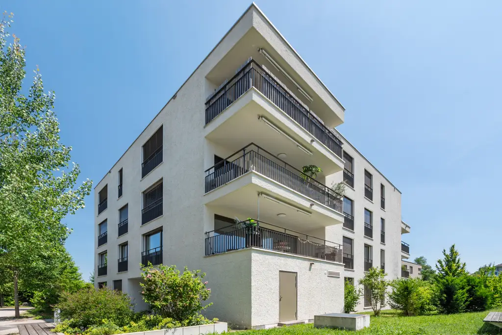 Neuwertig und modern an zentraler Lage
