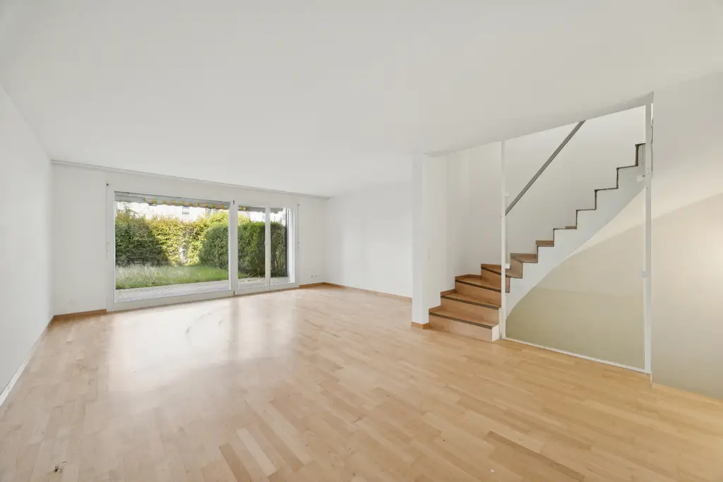 Reiheneckhaus in ruhigem und familienfreundlichem Viertel