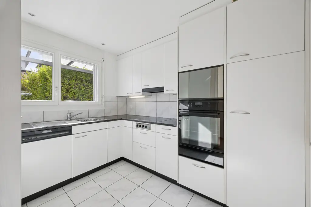 Reiheneckhaus in ruhigem und familienfreundlichem Viertel
