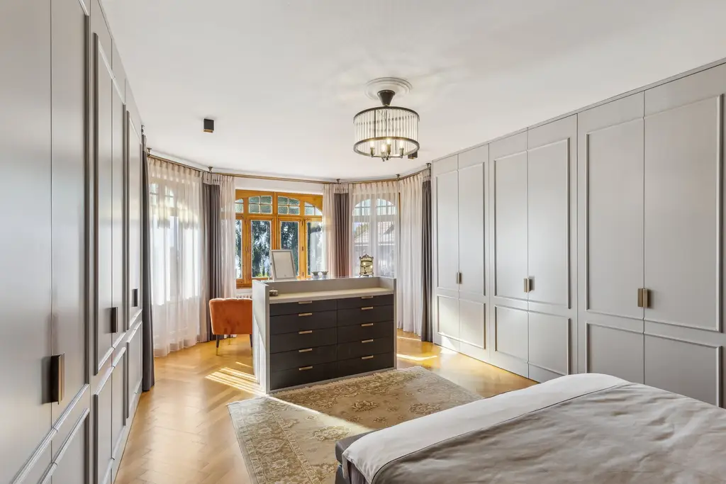 Magnifique maison de maître à 50m du lac à Pully