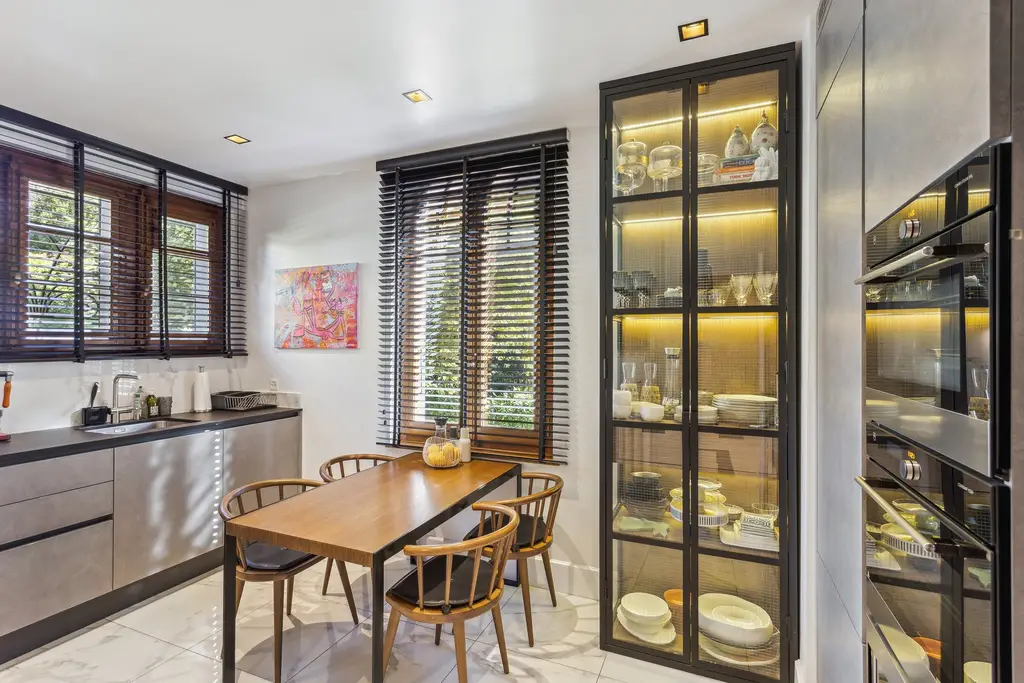 Magnifique maison de maître à 50m du lac à Pully