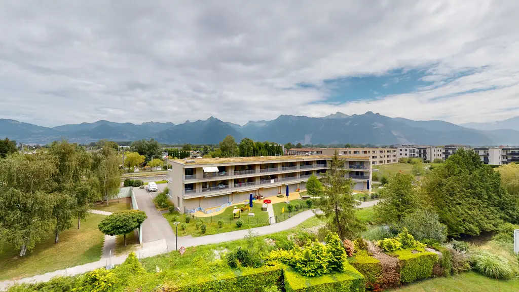 Duplex de 4,5 pièces en attique