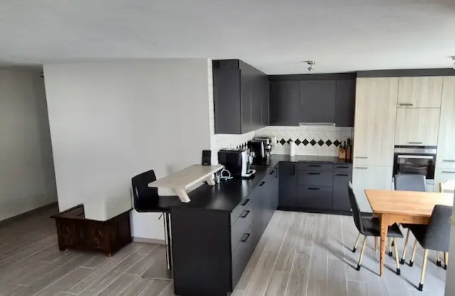 À vendre à Boudry – Bel appartement de 4,5 pièces rénové, au bord de l’Areuse